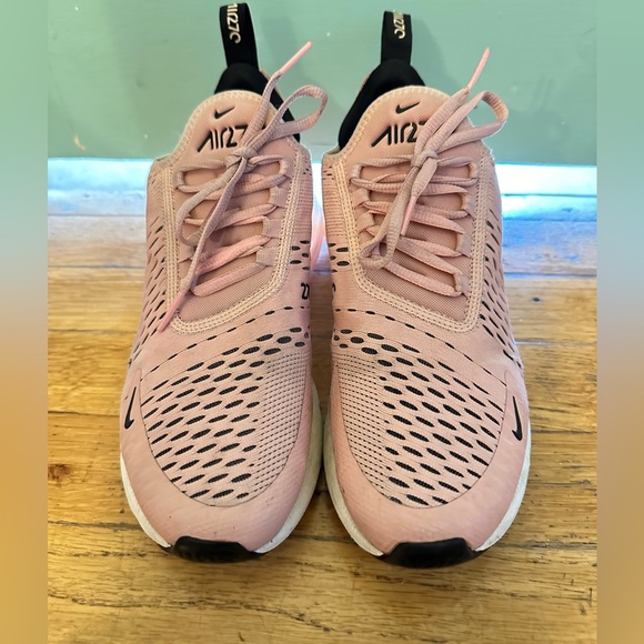 Nike Air Max 270, Coral Stardust (Women's 8) - Picture 3 of 7
